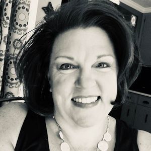Meet your Posher, Marcia